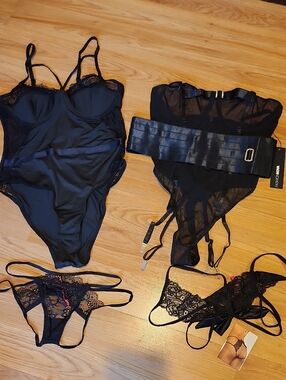 Fashion Nova Black Lace & Mesh Lingerie Set with Strappy Thongs